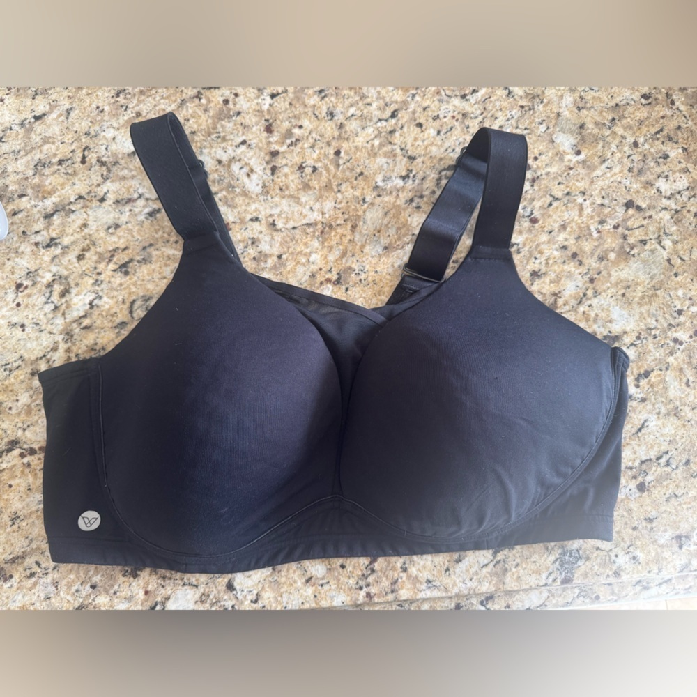 Lane Bryant Livi Active molded no wire black 44DD sports bra adjustable Cacique